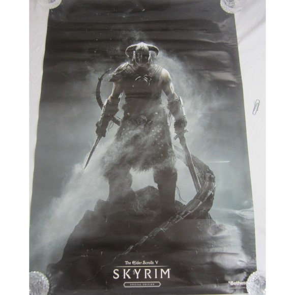 Skyrim Elder Scrolls 5 Promo Poster Double Sided Size 33 x 22 Video Game 2016 - Picture 1 of 6